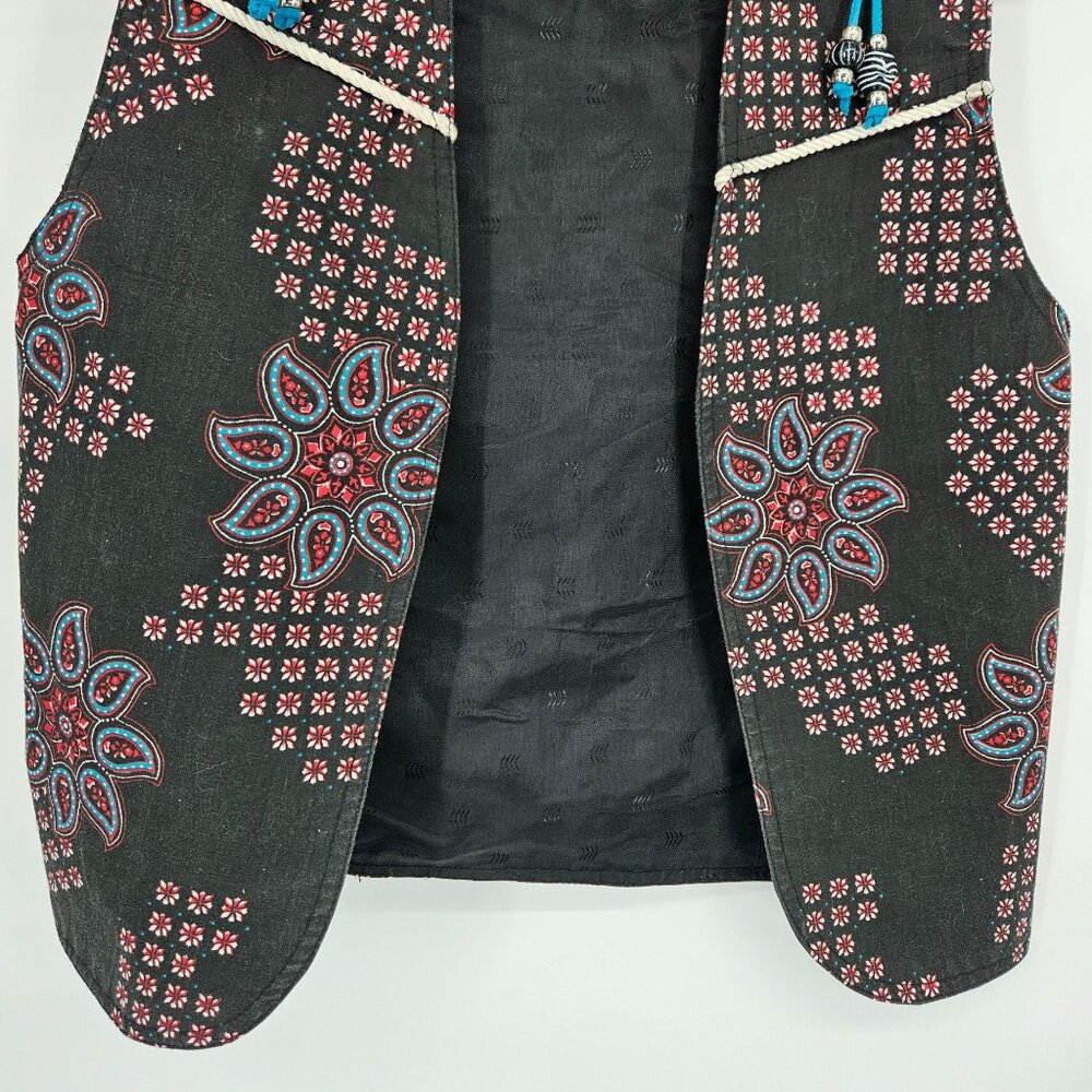 Western Boho Floral Vest Women Medium Black Blue Silver Buttons Beaded Lined - Picture 3 of 9